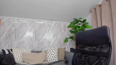 JennaPrice online show from 03.06.25