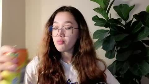 Snapshot of jennatyan chatting on 07.20.26 JENNA online show from 07.20.26
