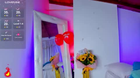 Snapshot of jenndy_lockhart chatting on 02.15.25 follow me in me IG jenndy971 online show from 02.15.25