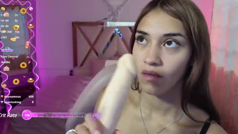 Snapshot of jenner_tay chatting on 02.13.25 jenner online show from 02.13.25
