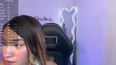 Snapshot of jenner_tay chatting on 05.24.26 jenner online show from 05.24.26