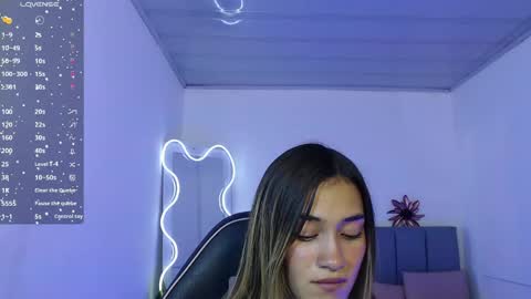 Snapshot of jenner_tay chatting on 05.28.26 jenner online show from 05.28.26