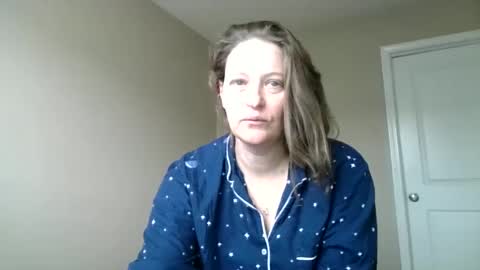 Jennibean6996 online show from 01.18.25