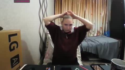 Snapshot of jennideep chatting on 12.03.25 JenniDeep online show from 12.03.25