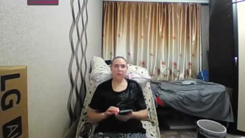 Snapshot of jennideep chatting on 12.04.25 JenniDeep online show from 12.04.25