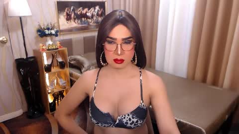 jenniegarcia online show from 04.26.26