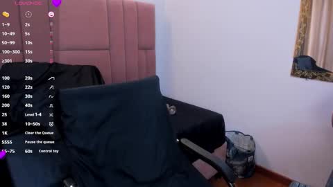 Snapshot of jennierosse chatting on 03.29.26 Jennie online show from 03.29.26