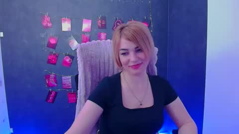 Snapshot of jennifer_cuttie chatting on 04.08.26 Jennifer online show from 04.08.26