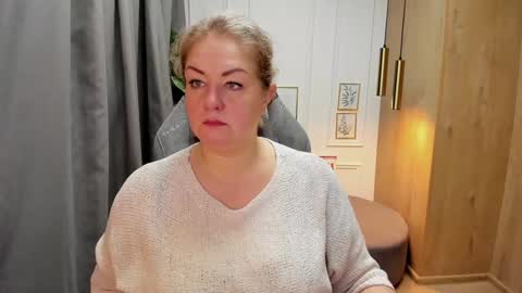 Jennifer online show from 01.20.25