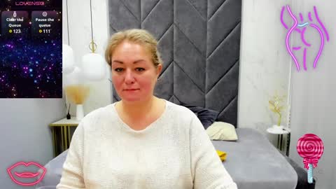 Jennifer online show from 02.04.25