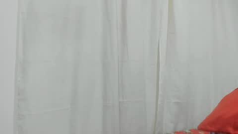 Snapshot of jenniferloveyou chatting on 01.03.25 jenniferloveyou online show from 01.03.25