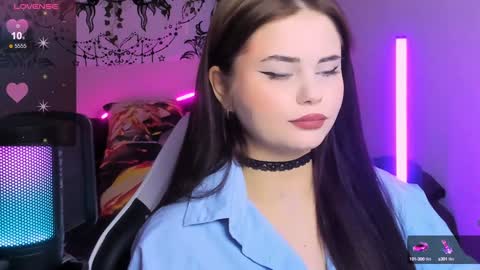 Snapshot of jenniferwandis77 chatting on 12.20.24 Jenni online show from 12.20.24