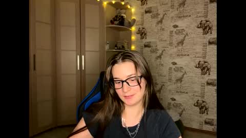 Snapshot of jennisexygirl chatting on 02.12.26 Jenni online show from 02.12.26