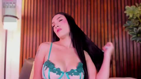     online show from 01.10.26