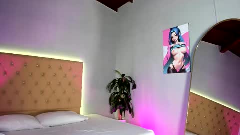 jenny__lawrence online show from 12.19.25