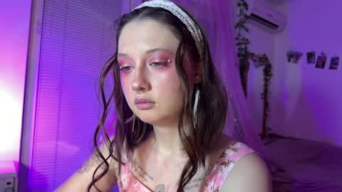 Jennifer Jenny Darling   online show from 06.06.26