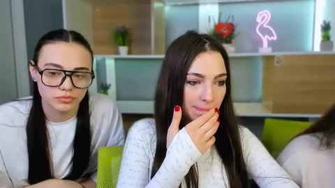 Snapshot of jenny_donne chatting on 02.26.26 jenny_donne online show from 02.26.26