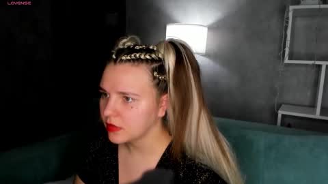 Snapshot of jenny_jimmy chatting on 02.17.26 Jenny online show from 02.17.26