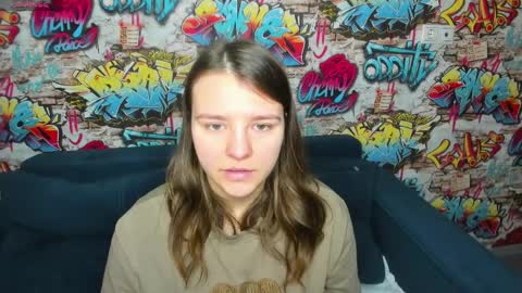 Snapshot of jenny_jimmy chatting on 04.06.26 Jenny online show from 04.06.26