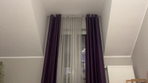 Snapshot of jenny_play1 chatting on 12.20.24 Jenny online show from 12.20.24