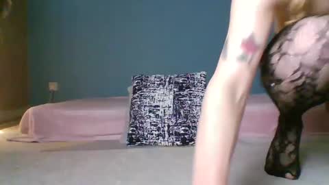 Jenny Star online show from 01.23.25