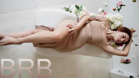 Jenny NO Nude online show from 10.14.25