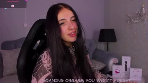 Jenny Ferguson online show from 02.04.25