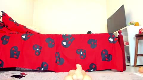 infamous blondiechloe.             Jennyjennywildd online show from 11.24.25