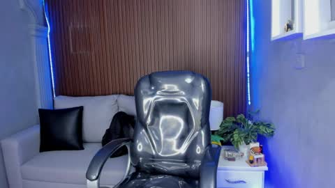  JEREMIAS  online show from 04.22.26