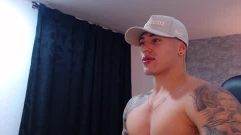 Snapshot of jeremy_lane chatting on 09.12.25 Jeremy lane online show from 09.12.25