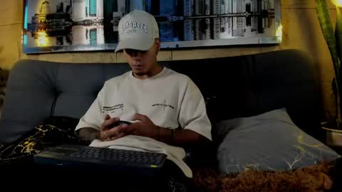 Snapshot of jeremy_wallker chatting on 06.08.26 Jeremy online show from 06.08.26