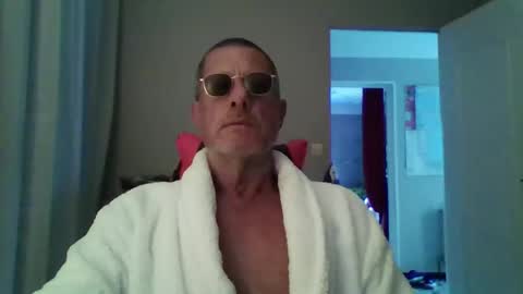 jerflor online show from 10.19.25