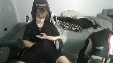 jerimiahslhong online show from 11.13.25