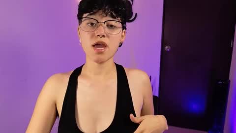 Snapshot of jeroharper chatting on 02.14.26 Jero Harper online show from 02.14.26