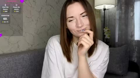 Lily online show from 05.14.26