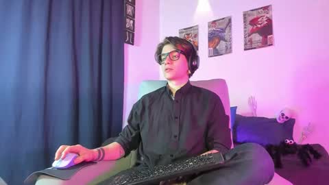 Angelo online show from 10.22.25