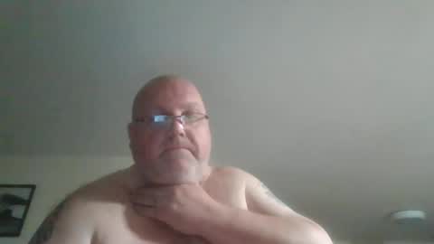 Snapshot of jerseyhammer01 chatting on 01.03.25 Harry online show from 01.03.25