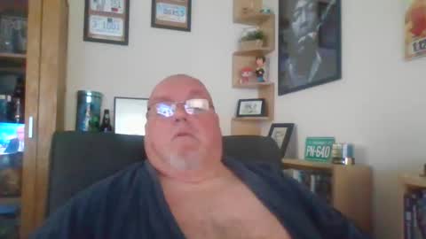 Snapshot of jerseyhammer01 chatting on 10.02.25 Harry online show from 10.02.25