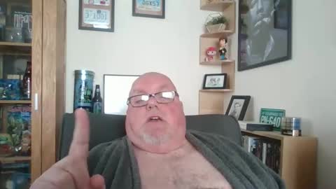 Snapshot of jerseyhammer01 chatting on 05.18.26 Harry online show from 05.18.26