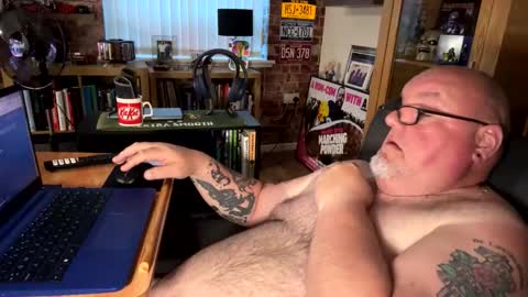 Snapshot of jerseyhammer01 chatting on 05.30.26 Harry online show from 05.30.26