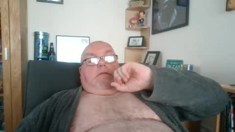 Snapshot of jerseyhammer01 chatting on 06.05.26 Harry online show from 06.05.26