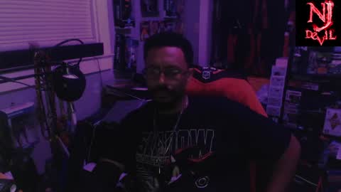 Snapshot of jerzey2k2 chatting on 05.07.26 Jerzey2k2 aka the Alpha online show from 05.07.26