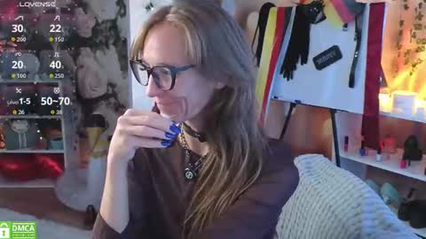 Snapshot of jesica_moon_peachyy chatting on 07.03.26 jesica_moon_peachyy online show from 07.03.26
