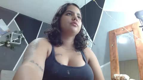 Snapshot of jess_beauty chatting on 12.08.24 jess beauty online show from 12.08.24