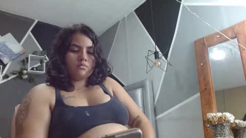 Snapshot of jess_beauty chatting on 12.08.24 jess beauty online show from 12.08.24