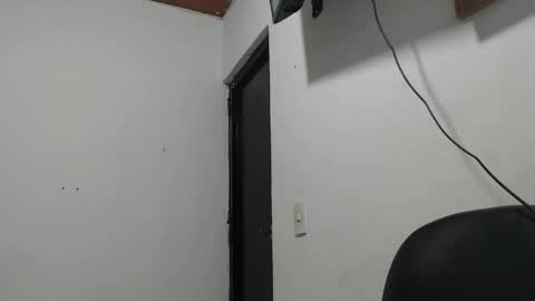 Snapshot of jess_beauty chatting on 09.17.25 jess beauty online show from 09.17.25