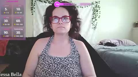 Snapshot of jessabellasm chatting on 06.03.26 GoddessJessaBella online show from 06.03.26