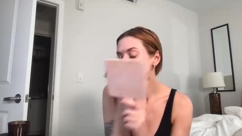 Jessica Aaren online show from 04.14.26