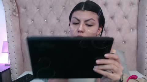 Jessica  online show from 10.20.25