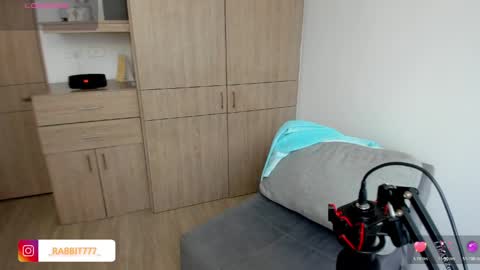 jessica_rabbit777_ online show from 04.21.26